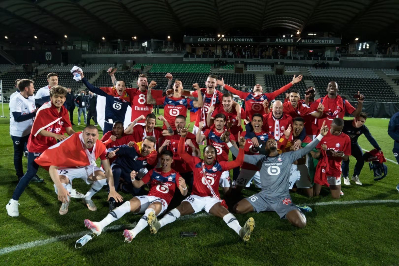 数控车床加工偏心拆卸套